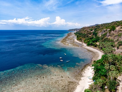 The island's waters aerial photographs
